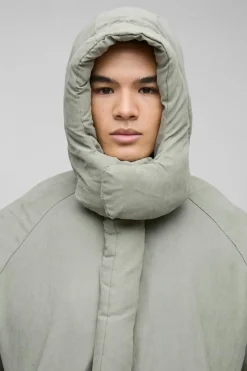 Shop boohooMAN Man Extreme Heavy Padded Hooded Puffer Coat In stone