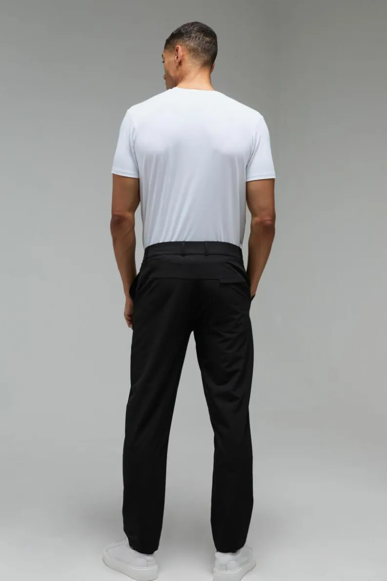 Store boohooMAN Man Sport Golf Stretch Woven Tapered Joggers black