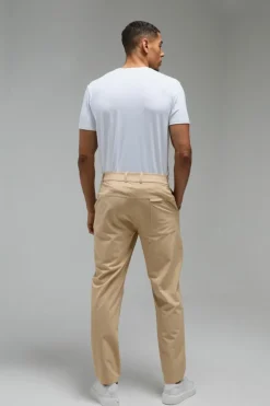 Fashion boohooMAN Man Sport Golf Stretch Woven Tapered Joggers sand