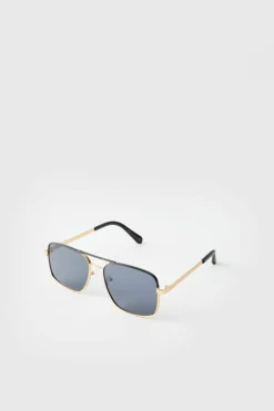 Flash Sale boohooMAN Metal Navigator Sunglasses gold