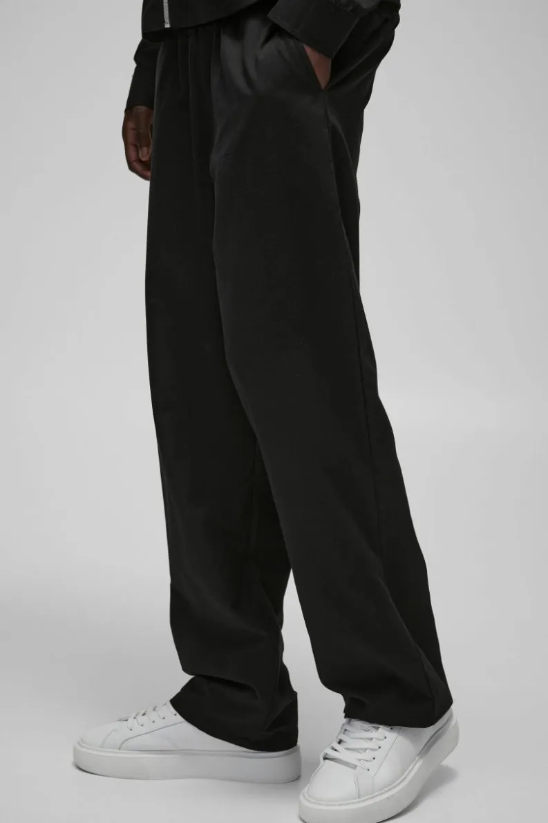 Flash Sale boohoo Nylon Man Pocket Detail Zip Through Set black