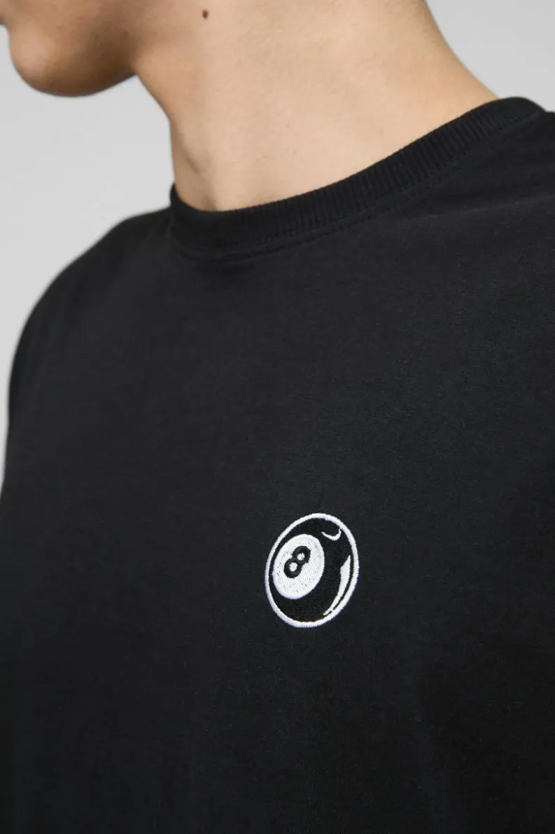 Online boohooMAN Oversized Boxy 8 Ball Embroidered T-Shirt black