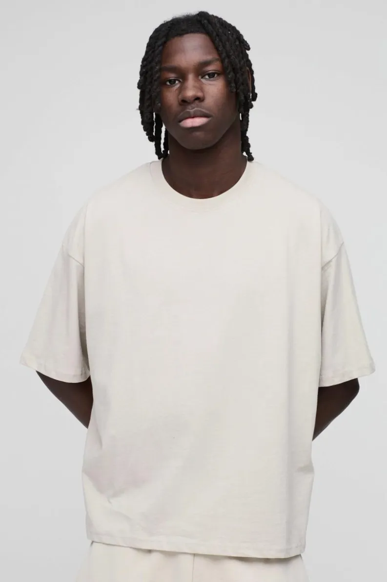 Best boohooMAN Oversized Boxy Basic T-shirt stone