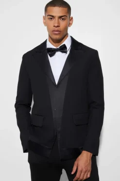 Shop boohooMAN Oversized Boxy Contrast Lapel Blazer black