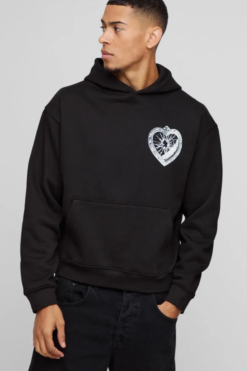 Store boohooMAN Oversized Boxy Gothic Heart Locket Graphic Hoodie black