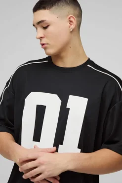 Best boohooMAN Oversized Boxy Half Sleeve Varsity T-Shirt black