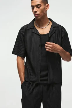 Flash Sale boohooMAN Oversized Boxy Shirt & Straight Pleated Trouser Set black