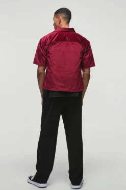 Hot boohooMAN Oversized Boxy Short Sleeve Velour Shirt red