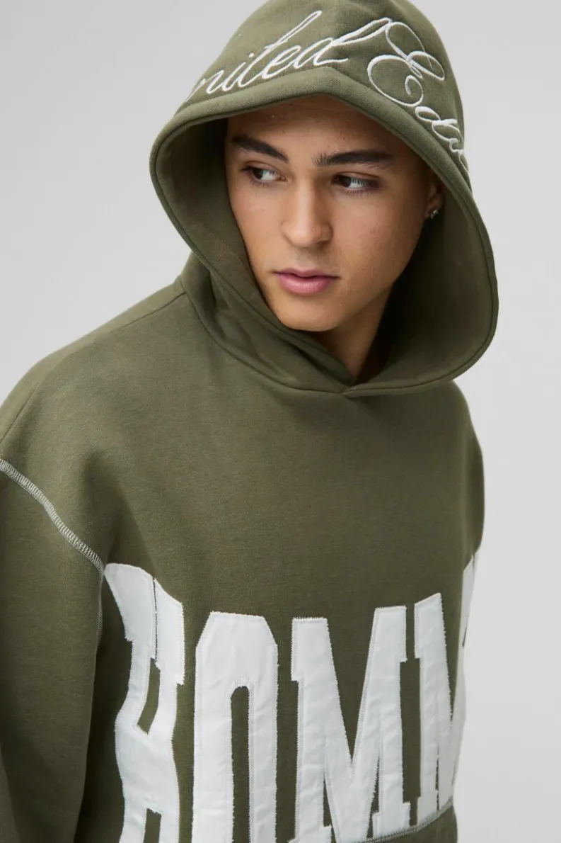 Sale boohooMAN Oversized Boxy Twill Applique Contrast Stitch Hoodie khaki
