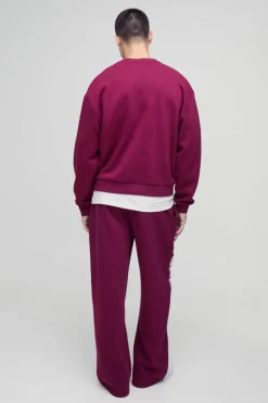 Store boohooMAN Oversized Boxy Worldwide Print Sweatshirt burgundy