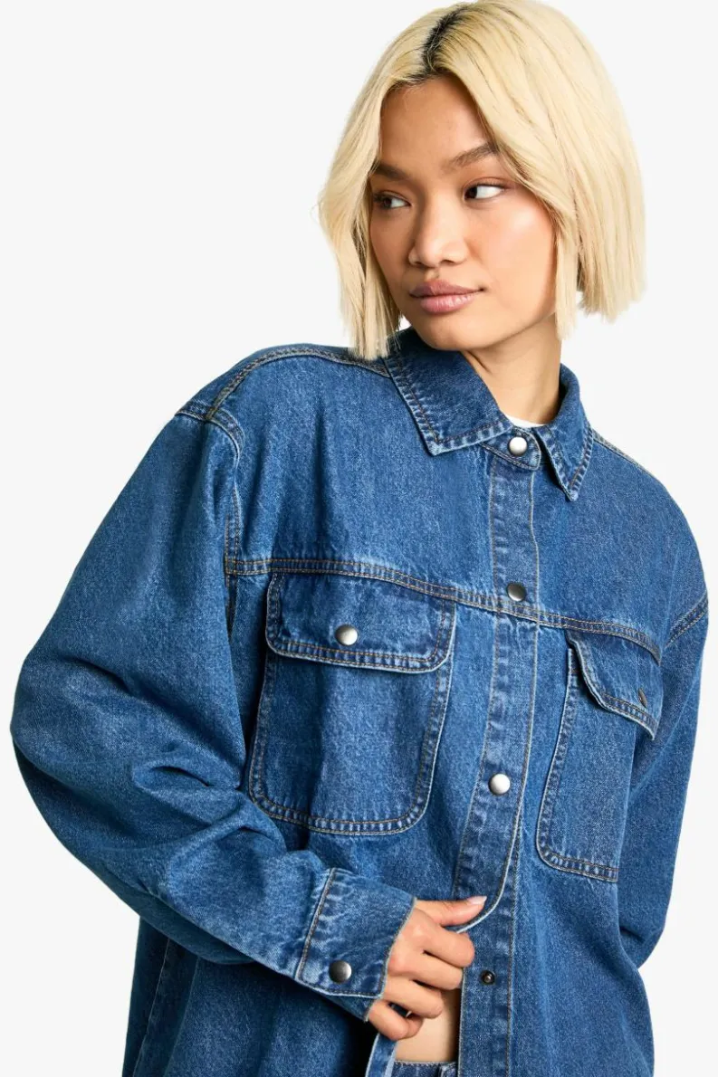 Flash Sale boohoo Oversized Denim Shirt mid wash