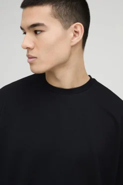 Online boohooMAN Oversized Jersey Twill Extra Boxy Half Sleeve T-shirt black