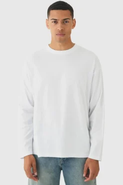 Online boohooMAN Oversized Long Sleeve Crew Neck T-Shirt white