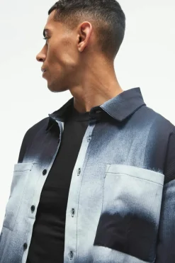 Clearance boohooMAN Oversized Printed Pleated Revere Boxy Shirt black