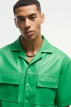 Fashion boohooMAN Oversized PU Short Sleeve Overshirt bright green