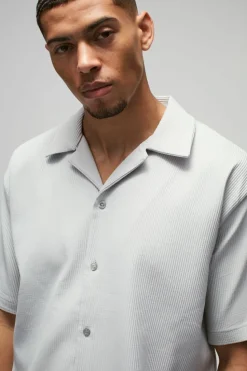 Flash Sale boohooMAN Oversized Short Sleeve Pleated Shirt & Straight Trouser grey