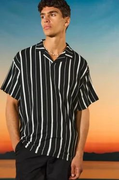 Cheap boohooMAN Oversized Texture Revere Polo black