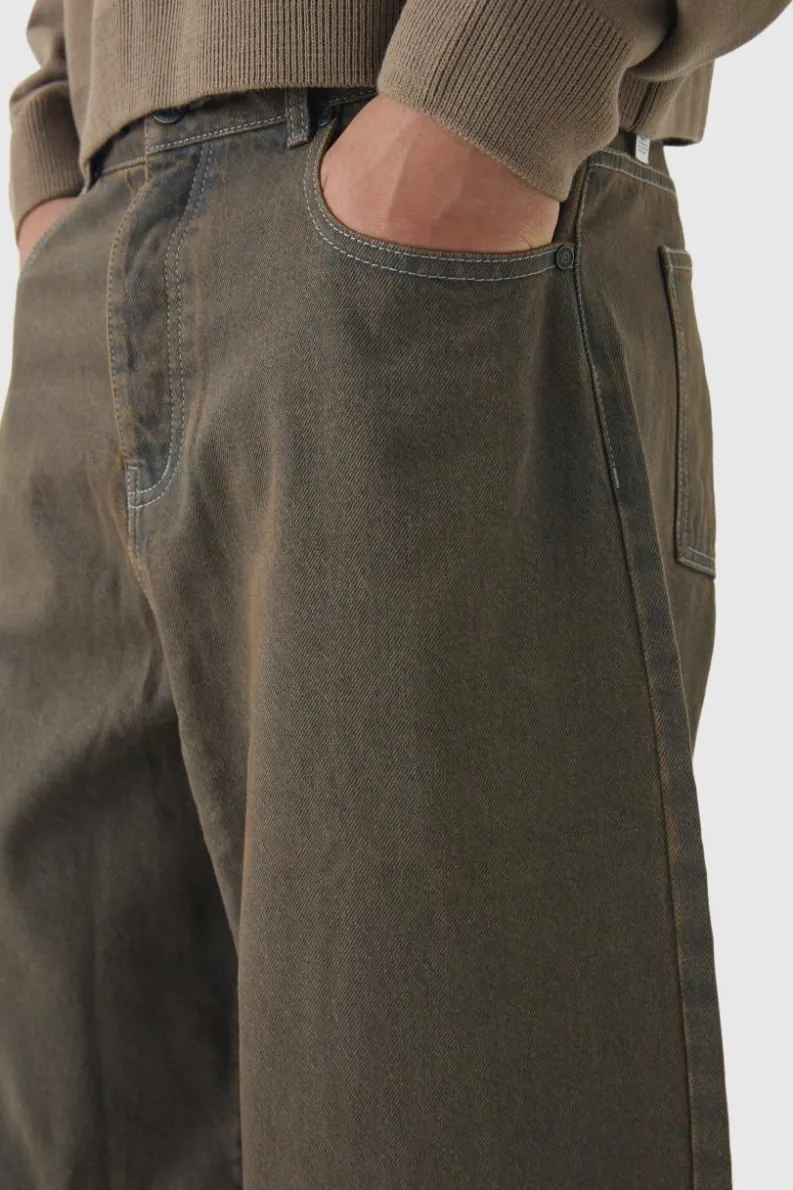 Discount boohooMAN Parachute Baggy Washed Jeans brown