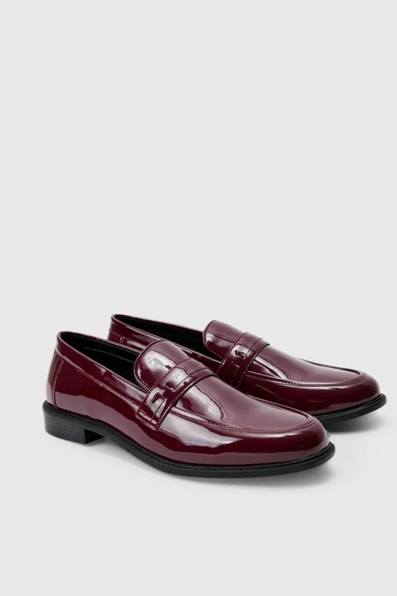 Shop boohooMAN Patent Pu Loafers burgundy