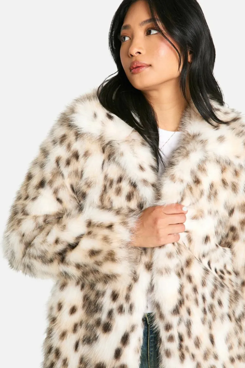 Fashion boohoo Petite Snow Leopard Faux Fur Coat natural