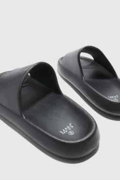 Clearance boohooMAN Plain Moulded Slider black