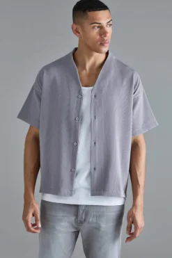 Flash Sale boohooMAN Pleated Boxy Short Sleeve Collarless Shirt grey