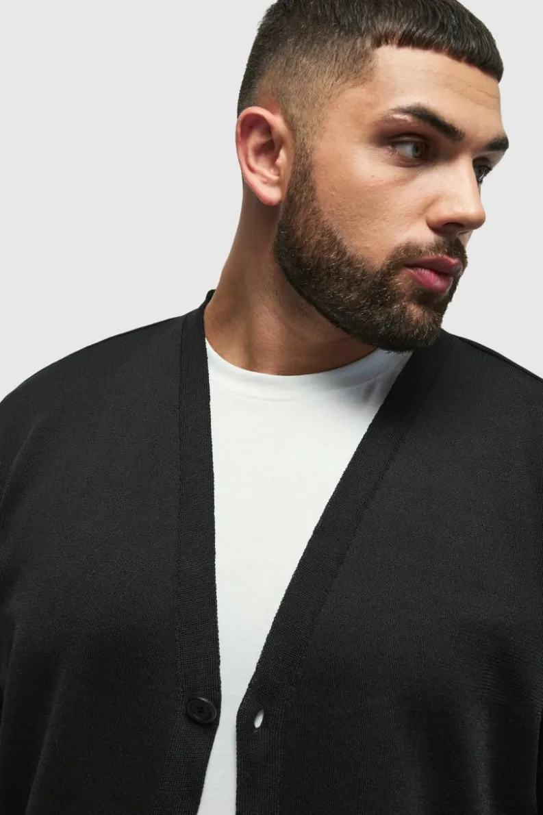 Flash Sale boohooMAN Plus Basic Regular Fit Cardigan in black