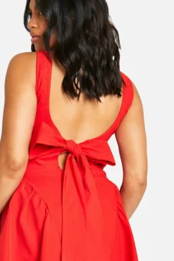 Best Sale boohoo Plus Bengaline Bow Back Skater Dress red
