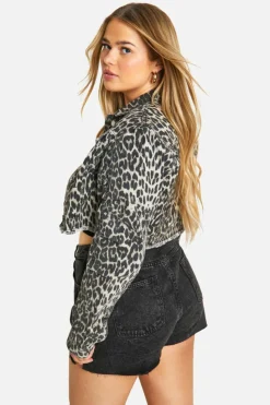 Online boohoo Plus Cropped Oversized Denim Jacket leopard