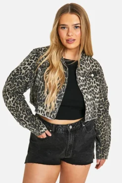 Online boohoo Plus Cropped Oversized Denim Jacket leopard
