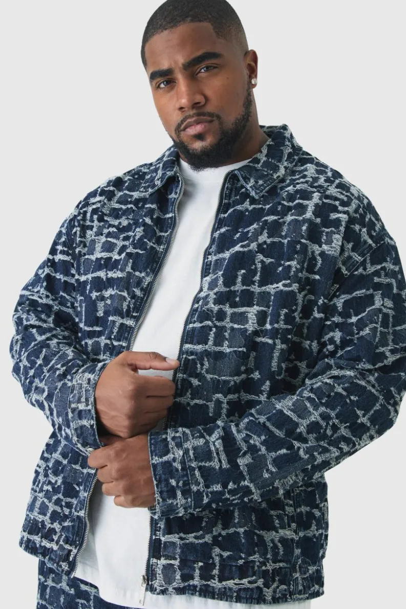 Store boohooMAN Plus Distressed Tapestry Denim Harrington Jacket indigo