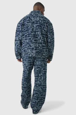 Store boohooMAN Plus Distressed Tapestry Denim Harrington Jacket indigo