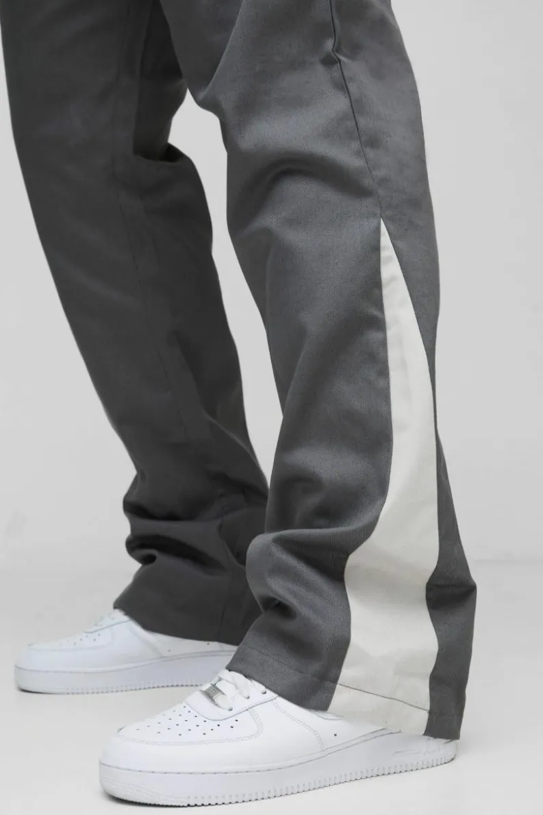 Outlet boohooMAN Plus Drawcord Waist Stacked Flared Gusset Trousers charcoal