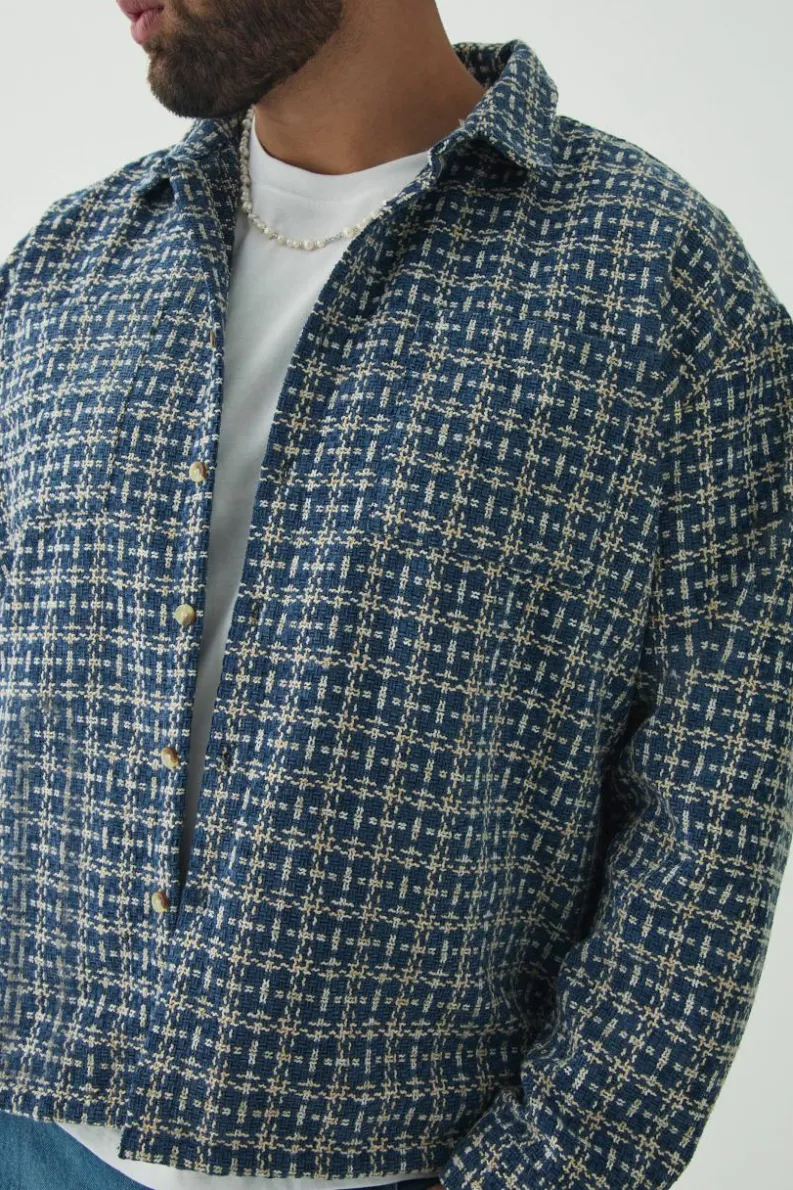 Fashion boohooMAN Plus Heavy Weight Boucle Overshirt blue