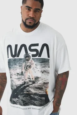 Best Sale boohooMAN Plus Nasa Printed Licensed T-shirt In white