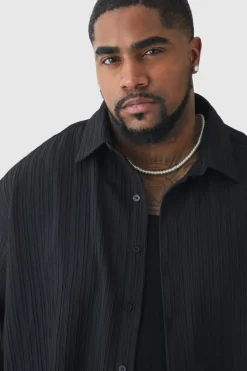 Shop boohooMAN Plus Oversized Pleated Crinkle Shirt black