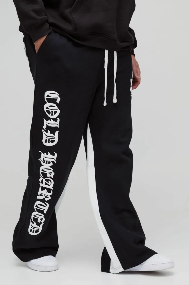 Hot boohooMAN Plus Relaxed Flare Cold Hearted Puff Print Gusset Jogger black
