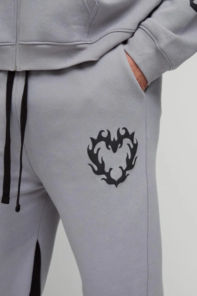 Discount boohooMAN Plus Relaxed Flare Cold Hearted Puff Print Gusset Jogger grey marl
