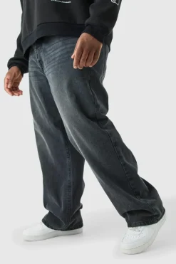 Store boohooMAN Plus Relaxed Rigid Jeans charcoal
