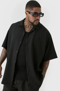 Flash Sale boohooMAN Plus Short Sleeve Revere Oversized Pleated Shirt black
