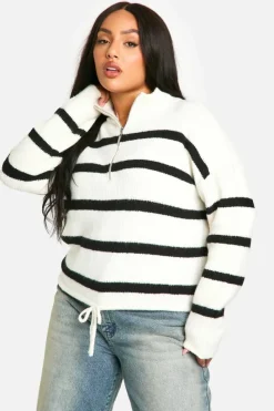 Store boohoo Plus Stripe Drawstring Zip Funnel Neck Jumper mono