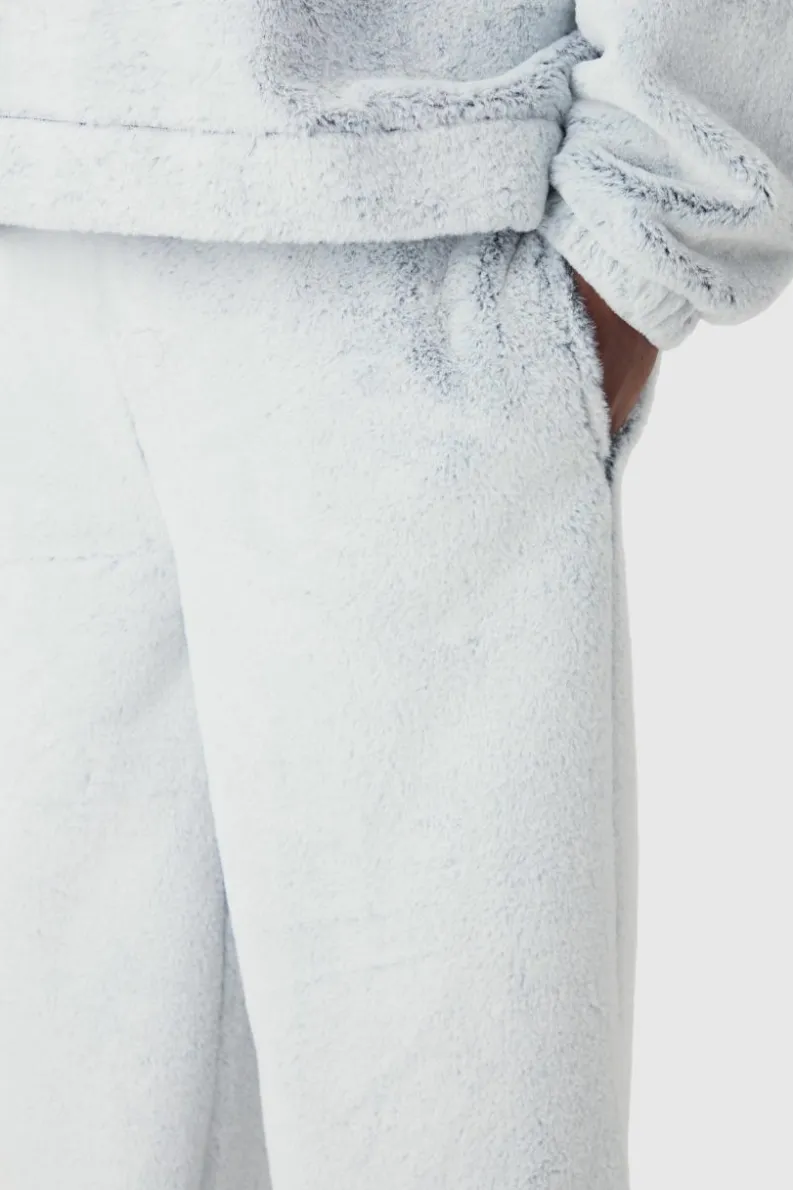 Fashion boohooMAN Plus Wide Leg Fluffy Two Tone Joggers grey