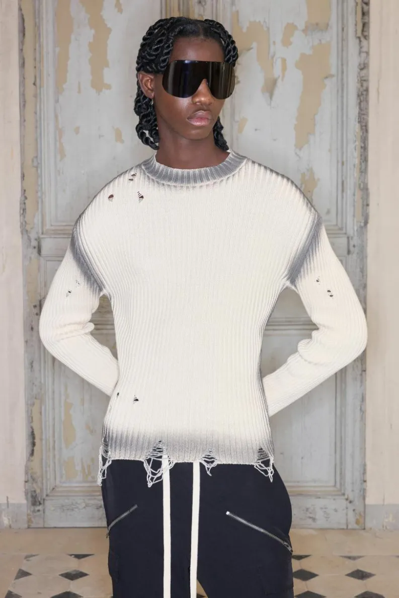 Outlet boohooMAN Premium Muscle Fit Distressed Knitted Jumper stone