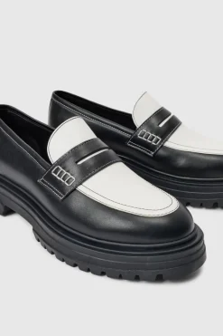 New boohooMAN PU Slip On Contrast Chunky Loafer In black