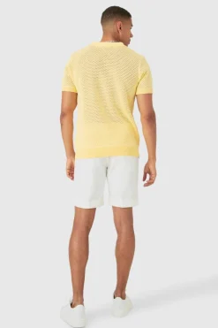 Best boohooMAN Regular Fit Open Stitch Revere Polo In yellow