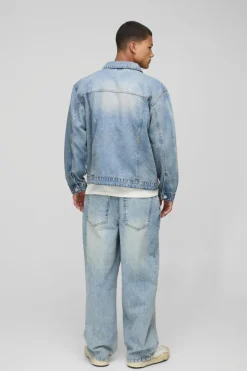 Online boohooMAN Regular Stonewash Denim Jacket light blue