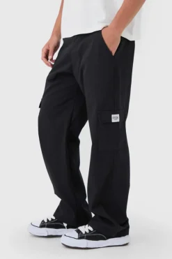 Clearance boohooMAN Relaxed Fit Fixed Waist Woven Tab Cargo Trousers black
