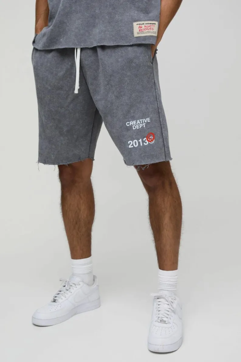 Fashion boohooMAN Relaxed Fit Print Short Length Washed Shorts charcoal