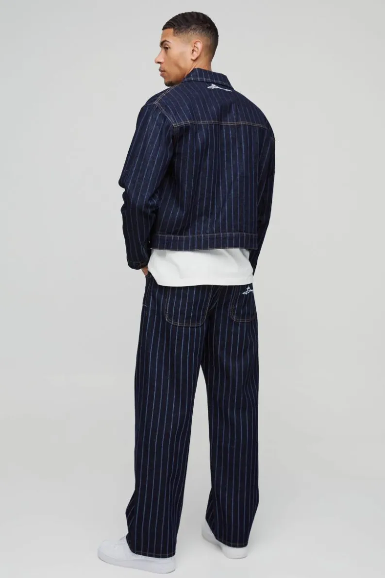 Online boohooMAN Relaxed Pinstripe Denim Applique Harrington Jacket dark blue