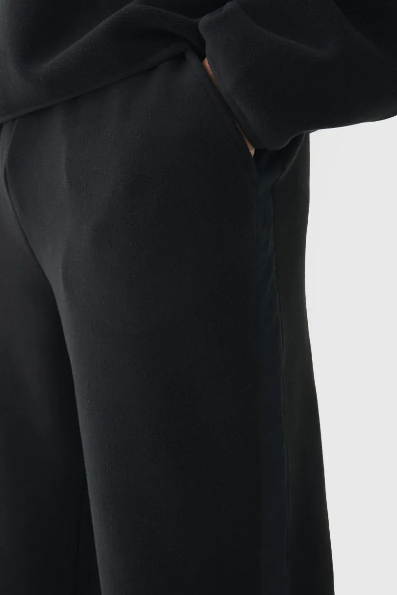 Cheap boohooMAN Relaxed Polar Fleece & Nylon Jogger black